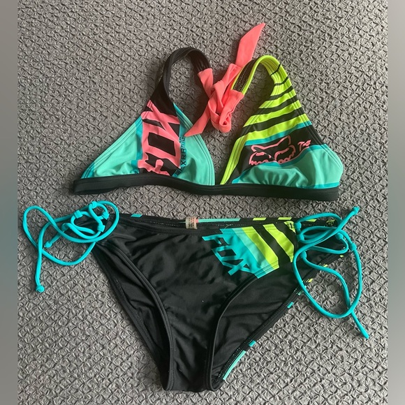 ::SOLD:: FOX RACING BIKINI Top: S Bottom: S - Picture 1 of 2